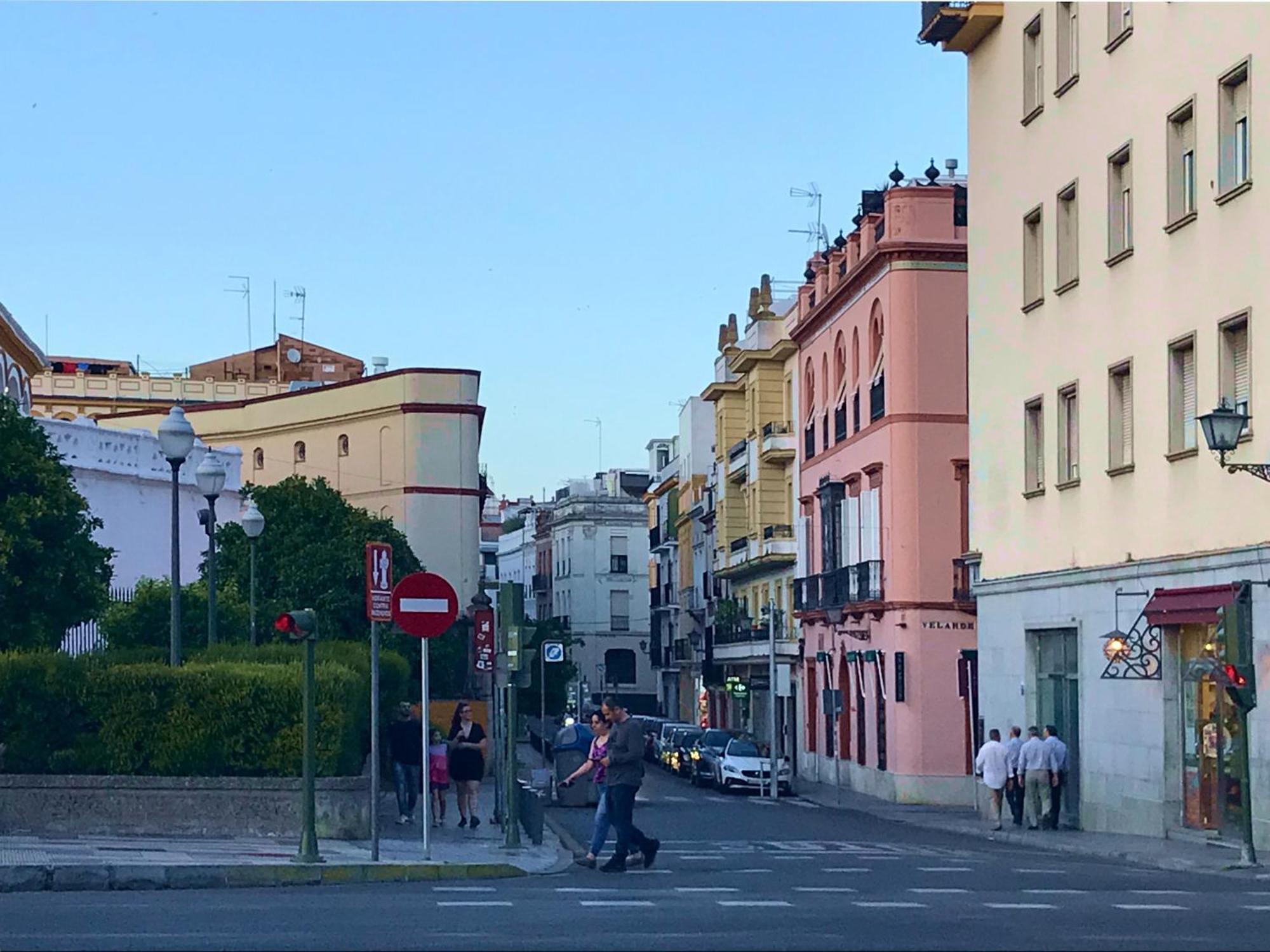 Ad21Sevilla - Suite Exteriör bild